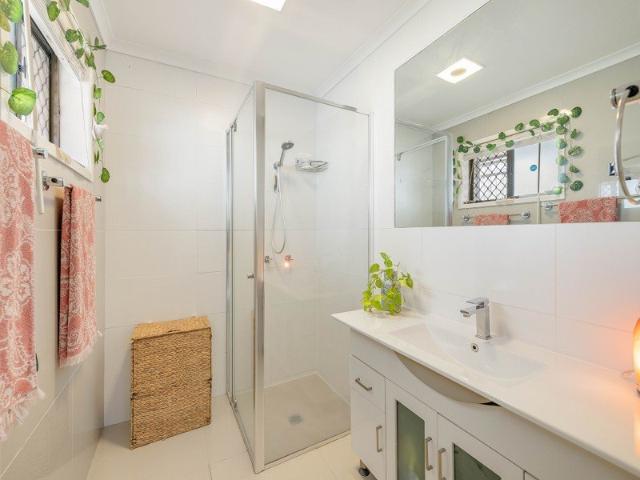 Duplex for rent in Kings Creek, Queensland