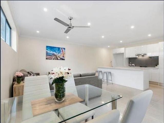 Apartment for rent in Toombul, Queensland