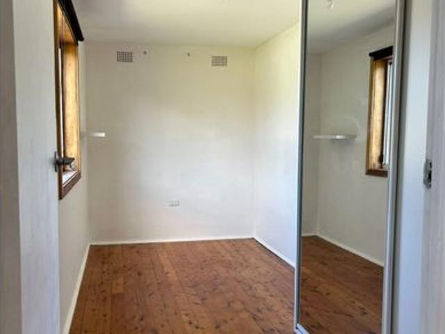 Apartment for rent in Wollongong West, New South Wales