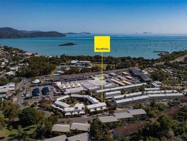 Apartment for sale in Cannonvale, Queensland
