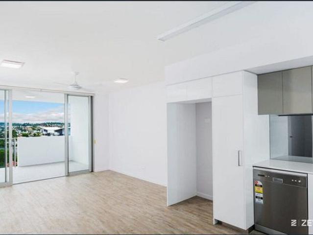 Apartment for rent in Toombul, Queensland