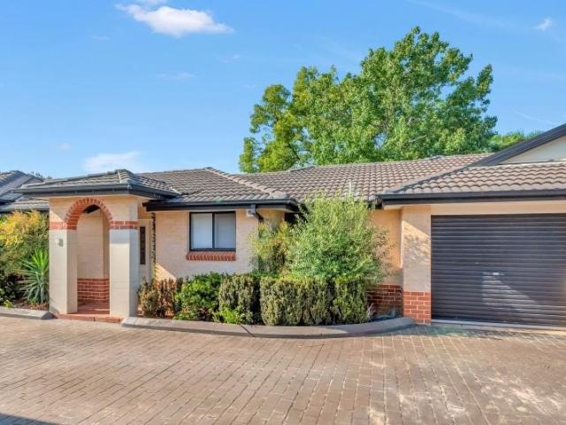 Villa for rent in Sydney, New South Wales