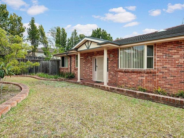 Villa for rent in Eastwood, Sydney