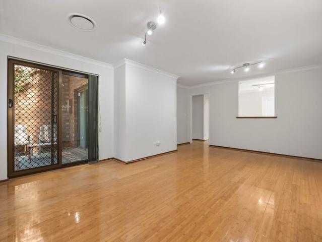 House for rent in Como, Western Australia