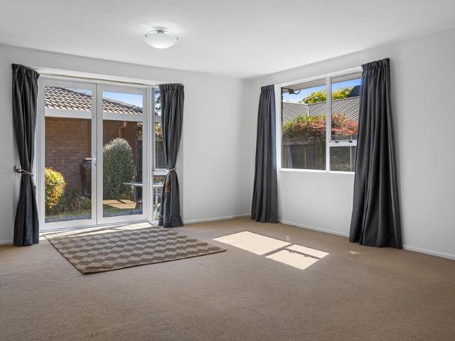 Room for rent in Chaslands, Canterbury