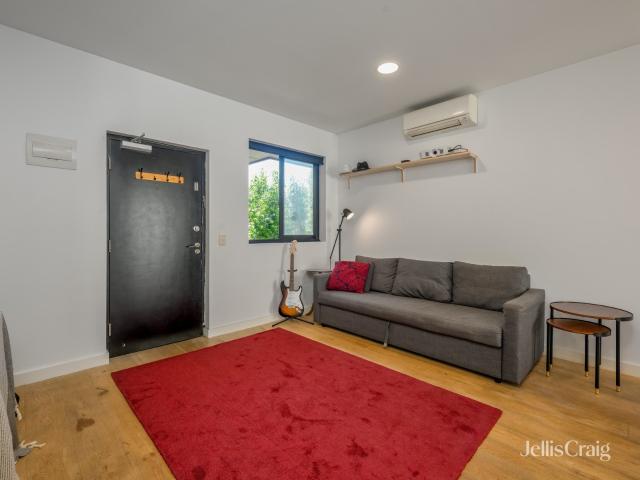 Apartment for rent in East Melbourne, Melbourne
