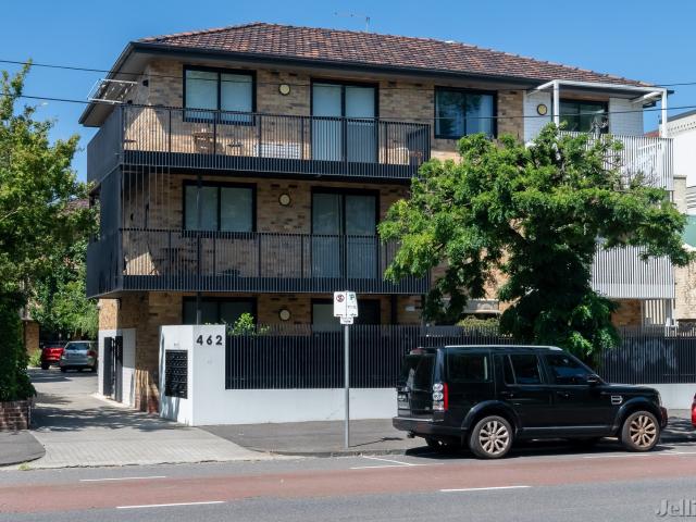 Apartment for rent in East Melbourne
