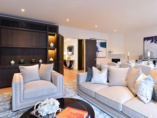 Apartment for rent in Covent Garden, Victoria