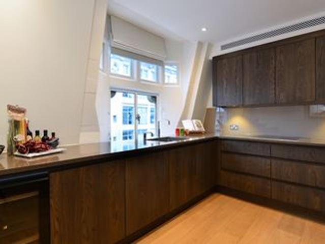 Apartment for rent in Covent Garden, Victoria