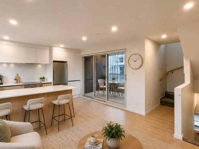 Townhouse for rent in Wairau Valley