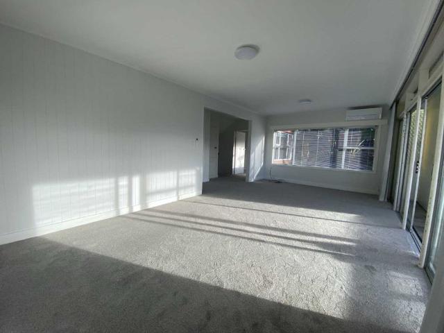 Apartment for rent in Waiwera, Hibiscus and Bays