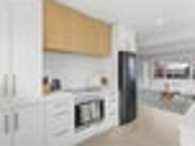 Apartment for sale in Heathcote, Canterbury