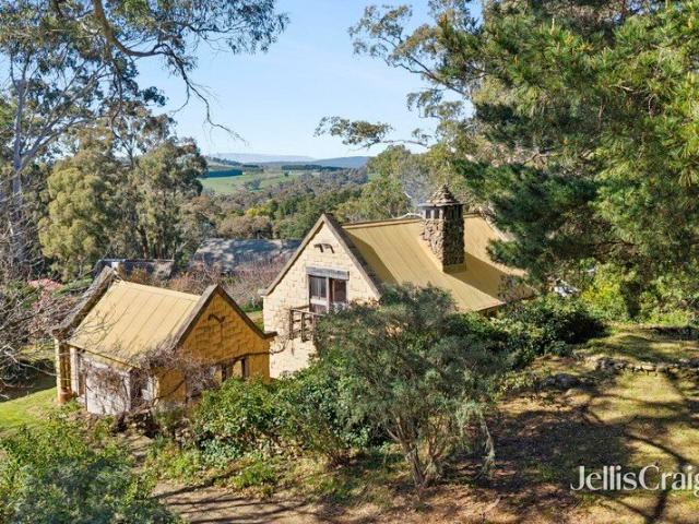 House for sale in Porcupine Ridge, Victoria