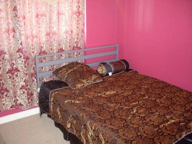 Room for rent in Lee Bank, Greater Manchester