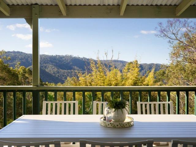 House for sale in Tamborine Mountain, Scenic Rim Regional