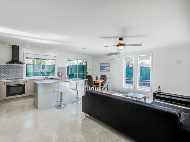 Granny Flat for rent in Toombul, Queensland