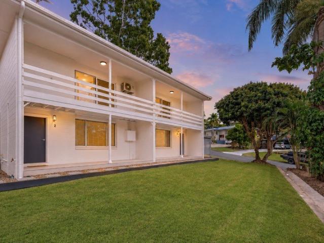 Flat for sale in Cannonvale, Queensland