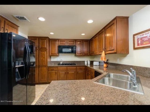 Room for rent in Reseda, Canoga Park