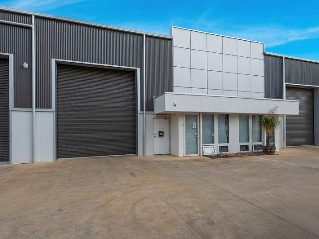Warehouse for sale in Horseshoe Creek, South Australia