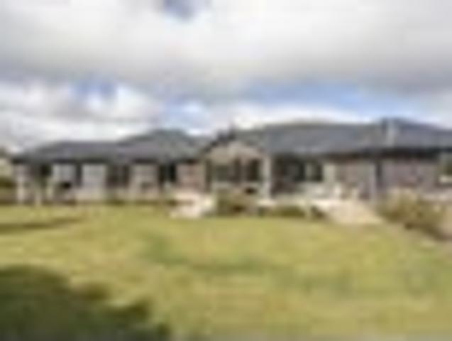House for sale in Canterbury