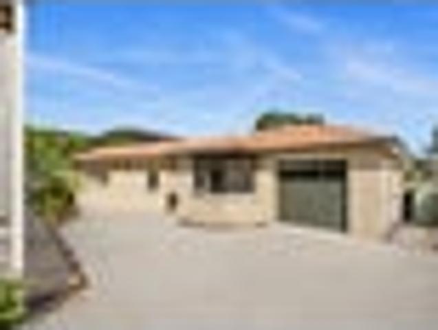 House for sale in Whangaparaoa