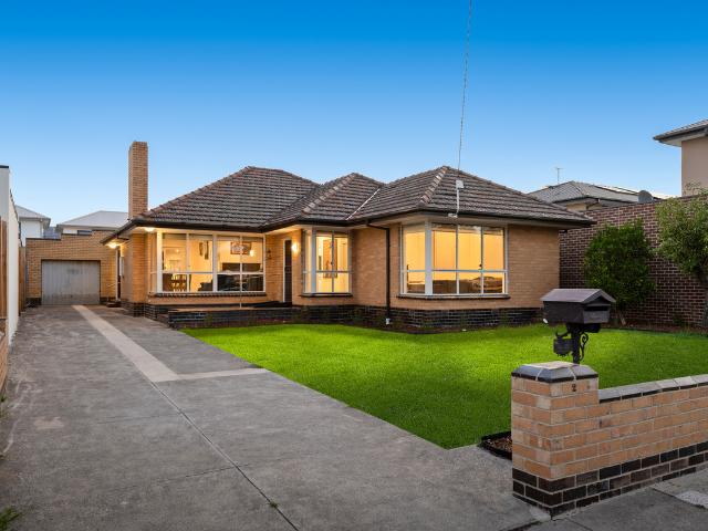 House for sale in Murrumbeena