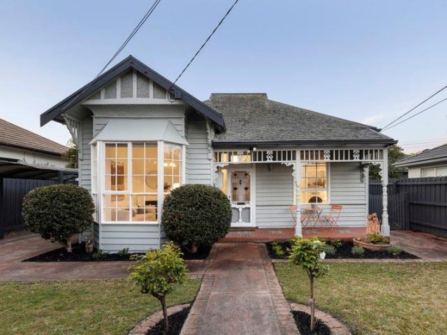 House for sale in Caulfield East, Melbourne