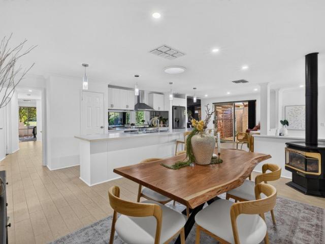 House for sale in Kinross, Western Australia