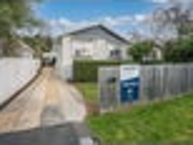 House for sale in Otakou