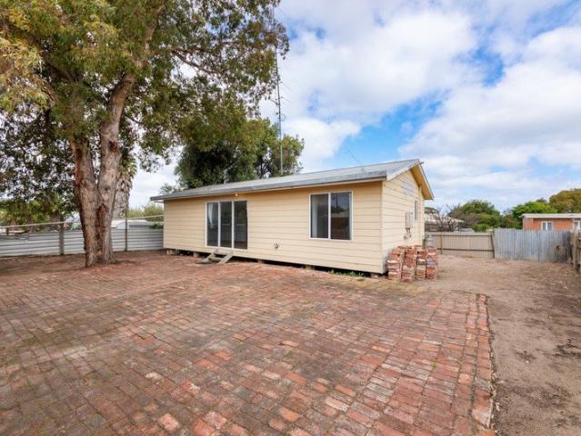 House for sale in Lincoln Gardens, Port Lincoln