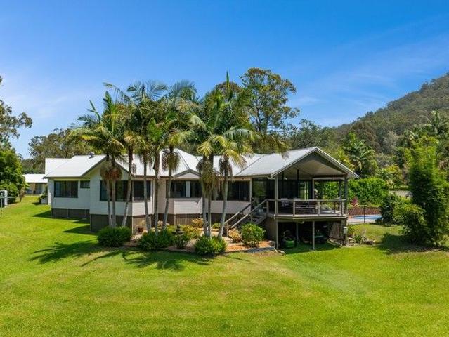 Cottage for sale in Crescent Head, New South Wales