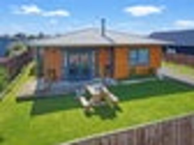 House for sale in Castlecliff, Whanganui