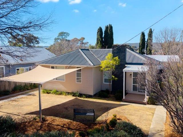 House for sale in Queanbeyan, New South Wales