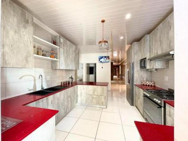 House for sale in West Coast, Riebeeck Valley