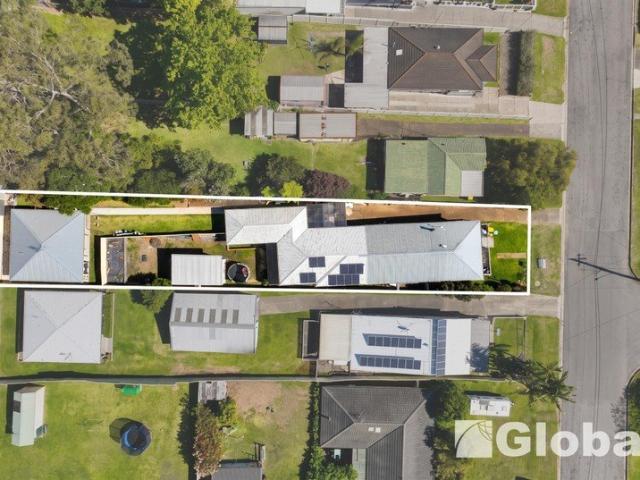 House for sale in Fennell Bay, Newcastle-Maitland