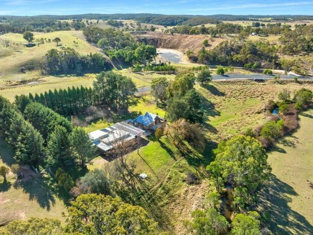 Cottage for sale in Windellama, New South Wales