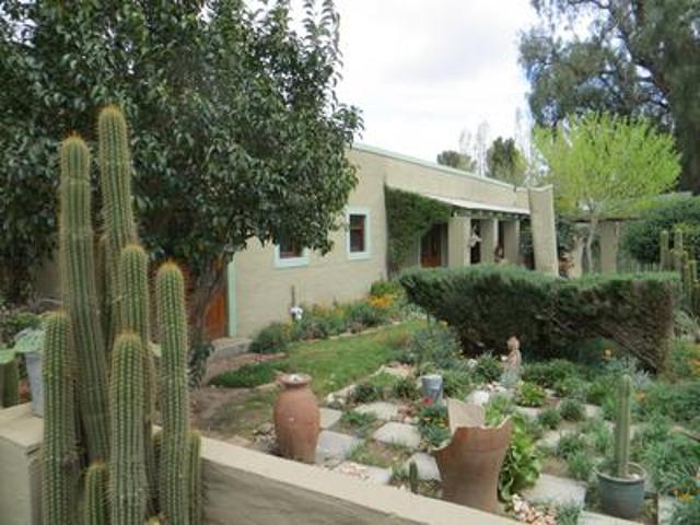 Apartment for sale in Graaff Reinet, Eastern Cape