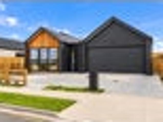 House for sale in Karaka, Franklin