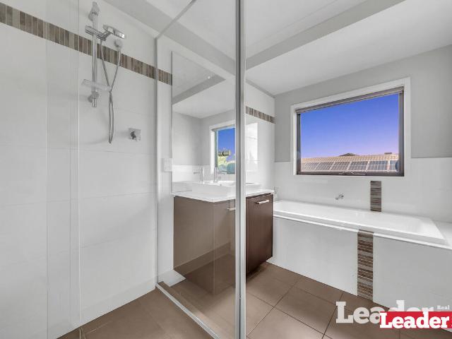Townhouse for sale in Camerons Creek, Victoria