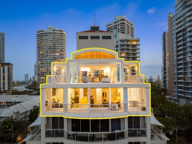 Apartment for sale in Main Beach, Gold Coast City