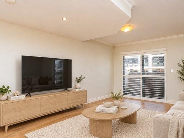 Townhouse for rent in Sydney, New South Wales