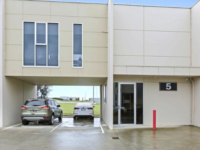 Warehouse for rent in Camerons Creek, Victoria