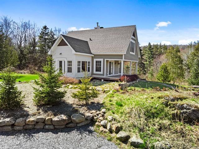 House for sale in Magog