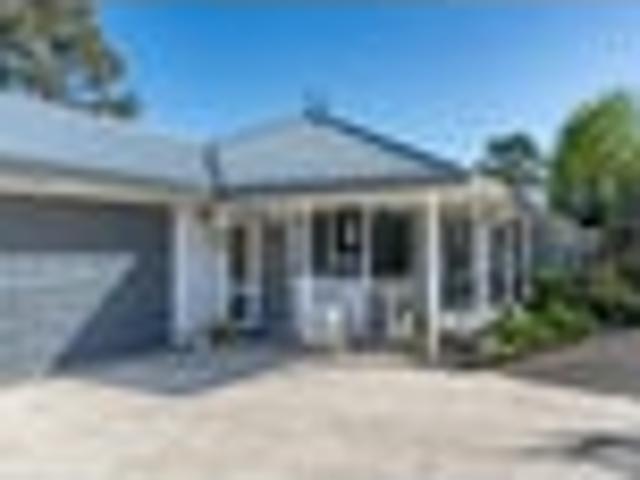 House for sale in Kinmont Park, Mosgiel