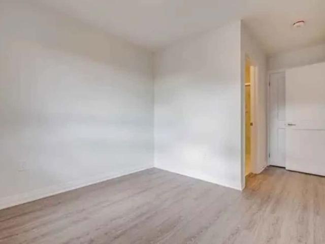 Townhouse for rent in Cambridge, Ontario