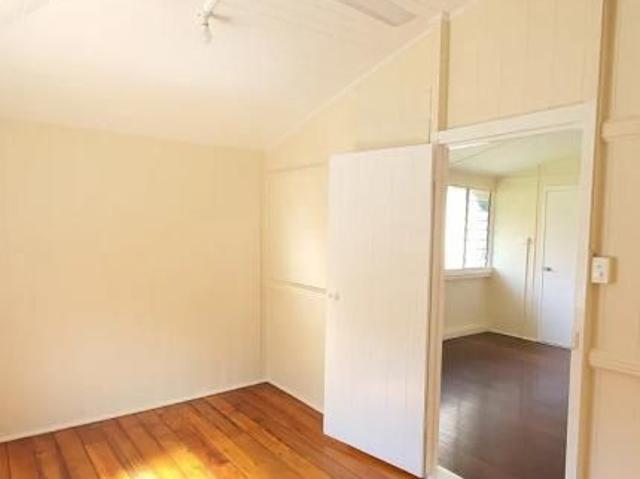 Apartment for rent in Toombul, Queensland