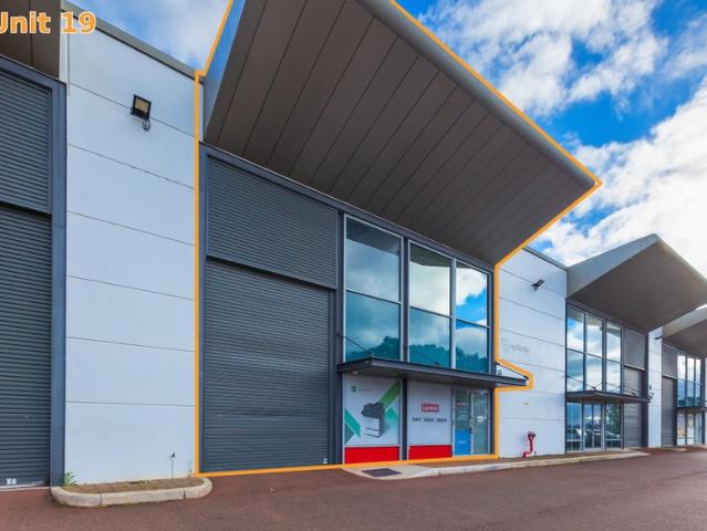 Warehouse for rent in Rivervale, Western Australia