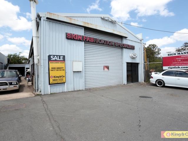 Warehouse for sale in Toombul, Queensland