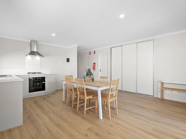 Room for rent in Two Rocks, Western Australia