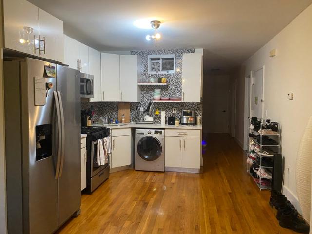 Room for rent in Arverne, New York
